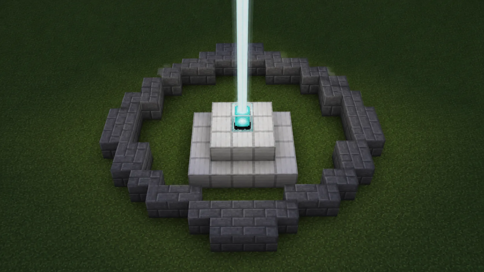Anillo de faro de señales en Minecraft hecho de ladrillos de piedra, con el faro en su único bloque central y el haz de luz subiendo